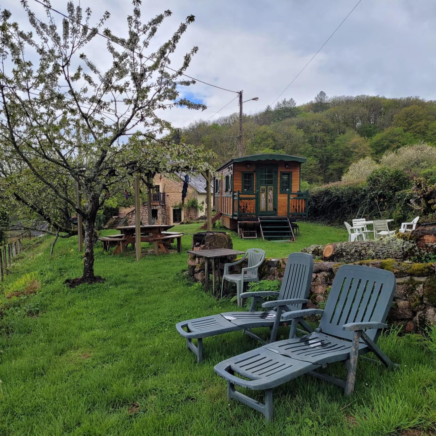 Roulotte Maisonthiers Blanot  Bagian luar foto