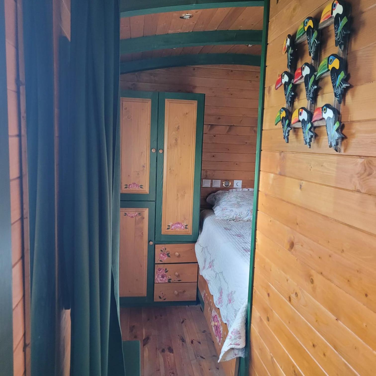 Roulotte Maisonthiers Blanot  Bagian luar foto
